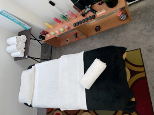 DMV Latina Massage