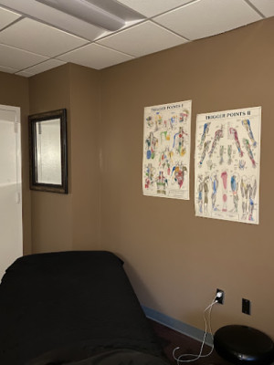 Crystal city massage