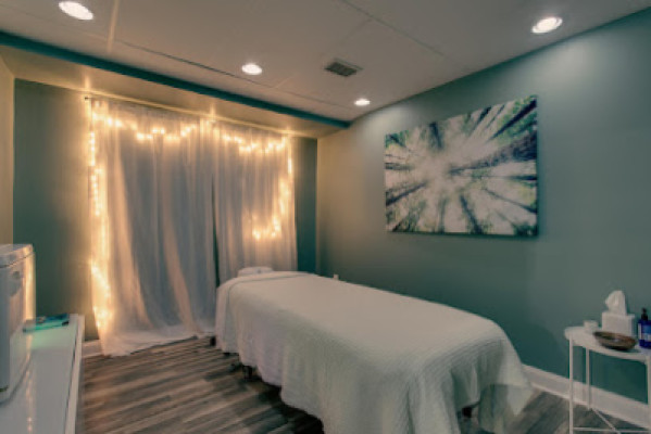 Emerald Massage Center